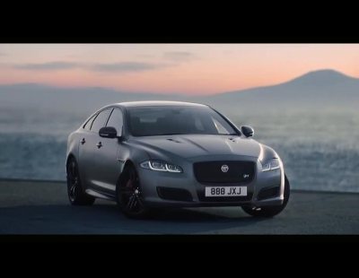El nuevo Jaguar XJR 575 ofrece la máxima deportividad y el máximo lujo
