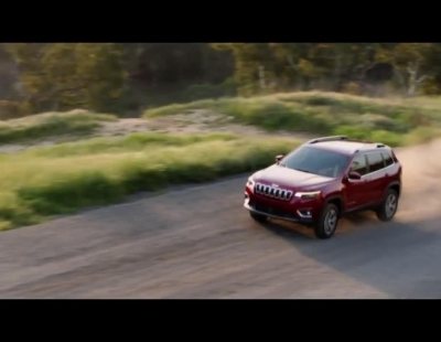 El popular SUV norteamericano Jeep Cherokee actualiza su imagen