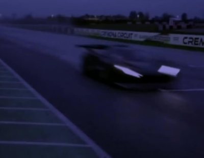 El radical Apollo Intensa Emozione se pasea por el circuito italiano de Cremona