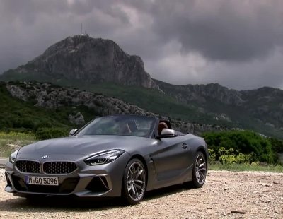 Así se contonea el nuevo BMW Z4, en su versión M40i