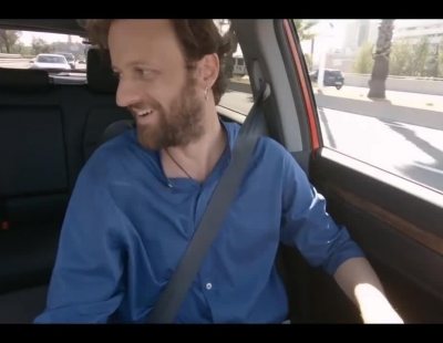 Marc Márquez le desvela su forma de improvisar a Edu Soto al volante del Honda CR-V