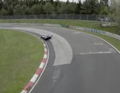 El bólido eléctrico ID. R de Volkswagen se prepara en Nürburgring para batir el récord del circuito