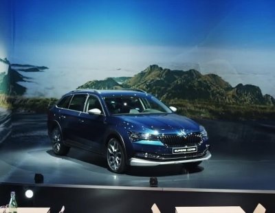 El nuevo Skoda Superb estará disponible con esta aventurera versión Scout