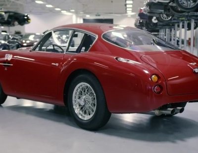 Este es el primero de los 19 Aston Martin DB4 GT Zagato que se fabricarán