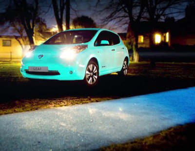 Nissan Leaf, el coche que brilla en la oscuridad