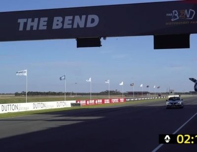 El Megane R.S. Trophy-R rompe el crono del circuito australiano The Bend Motorsport Park