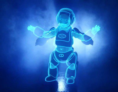 Hyundai crea el traje de bebé del futuro