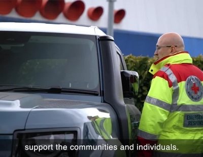 La firma Land Rover cede su flota a la sede de Cruz Roja en Gran Bretaña