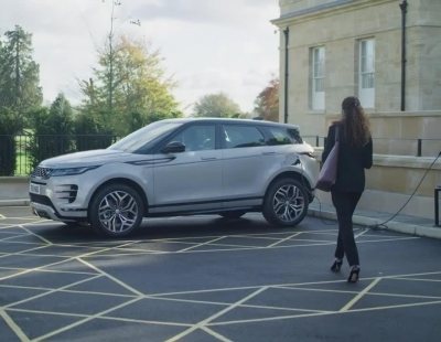 El SUV premium compacto Range Rover Evoque PHEV ya está disponible