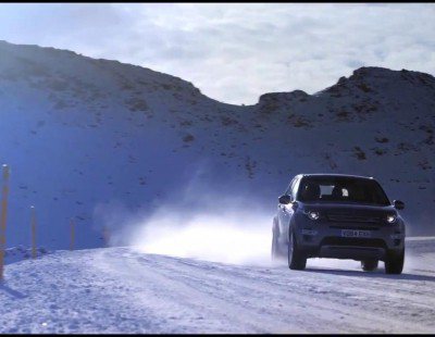 El Discovery Sport disfruta de la nieve en Islandia