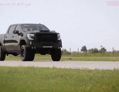 Los expertos de Hennessey han creado este GMC Sierra Denali con 700 CV