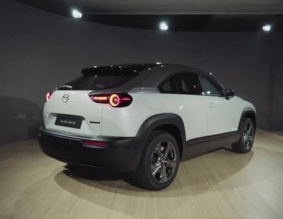 El eficiente Mazda MX-30 comienza a fabricarse en la factoría de Hiroshima