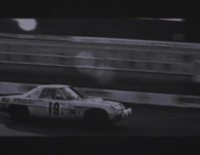 La firma nipona Mazda celebra su primer siglo rompiendo récords