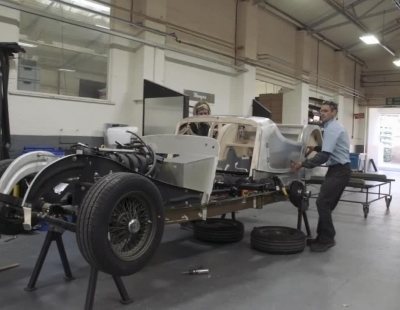 Desde 1936 los Morgan empleaban el acero. Ahora su nueva plataforma será aluminio