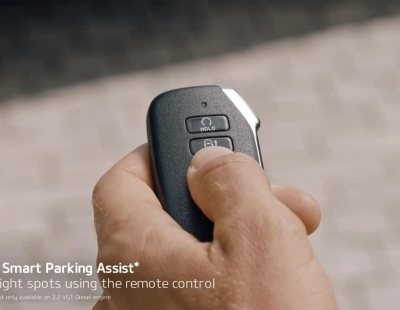 Aparca tu nuevo Kia Sorento a distancia