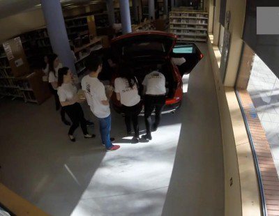 ¿Cuántos libros caben en el Seat Leon Xperience?