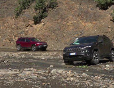 El Jeep Cherokee se atreve con el desierto