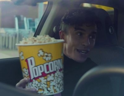 Los hermanos Marquez prueban el urbanita Honda e