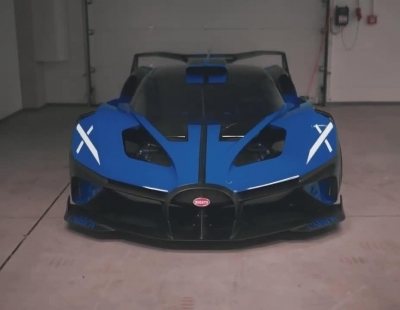 Tiene 1.850 CV y pesa 1.240 kilos. Esa es la carta de presentación de este Bugatti Bolide