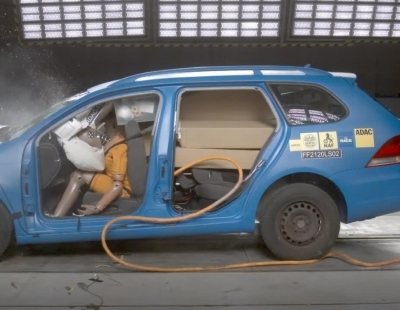 El RACE alerta: colocar mal la carga en el coche es un peligro mortal