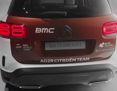 El nuevo Citroën C5 Aircross se viste con los colores del AG2R Citroën Team