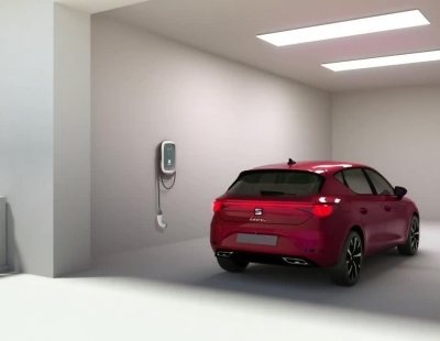 El primer Seat PHEV brilla por todos los costados como León y como eléctrico