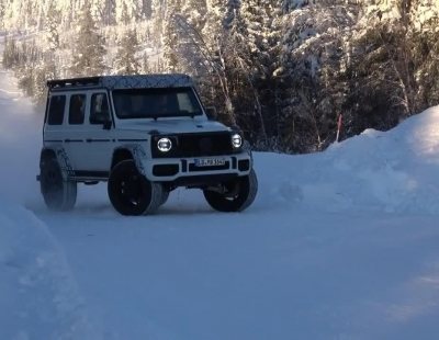 Sigue el trabajo de Mercedes-Benz con el G 4×4 y ahora lo vemos en la nieve