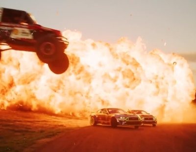 El campeón de drift Vaughn Gittin Jnr la vuelve a liar con el Ford Mustang RTR