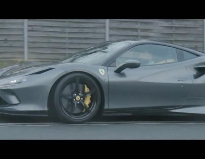 Este es el radical escape que Akrapovic ha creado para el Ferrari F8 Tributo
