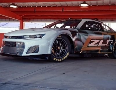 La firma Chevrolet presenta el Camaro ZL1 para la Copa NASCAR