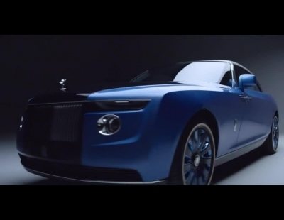 La última maravilla de Rolls-Royce es este Boat Tail, un coche de 23 millones de euros