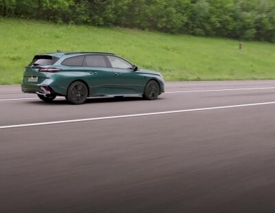 Además del hatchback el nuevo Peugeot 308 estará disponible con carrocería familiar