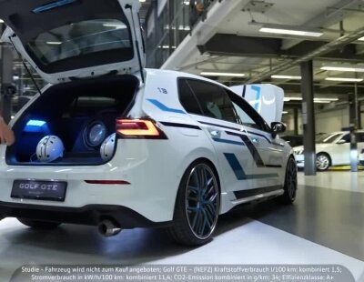 Para el Worthersee Volkswagen ha desarrollado este llamativo Golf GTE Skylight