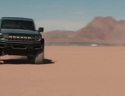 Este Ford Bronco es realmente especial y lo ha creado Vossen y AccuAir