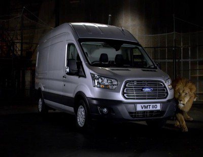 El suelo de la nueva Ford Transit es impermeable y fácil de limpiar
