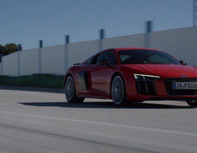 Tom Kristensen conduce el nuevo Audi R8
