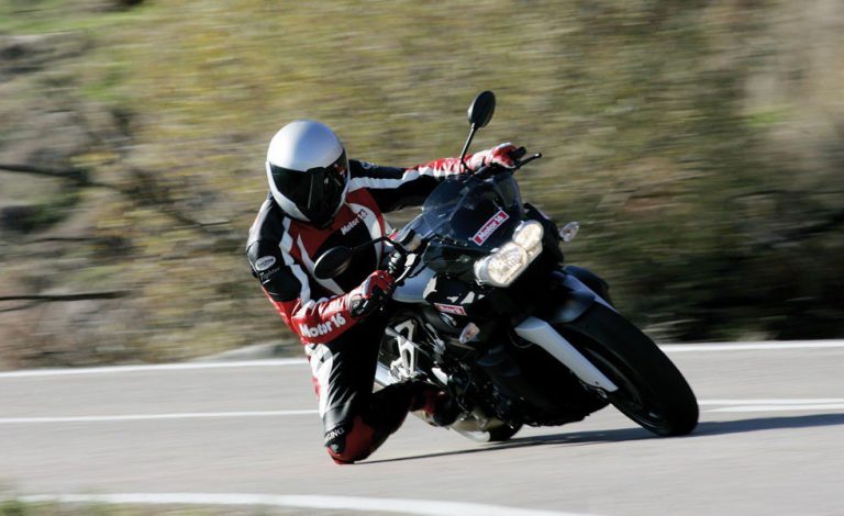 ¿Qué carné necesito para una moto de 650 c.c.?