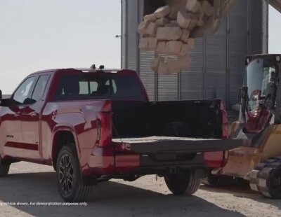 El corpulento Toyota Tundra es un impresionante pick-up que lo aguanta todo