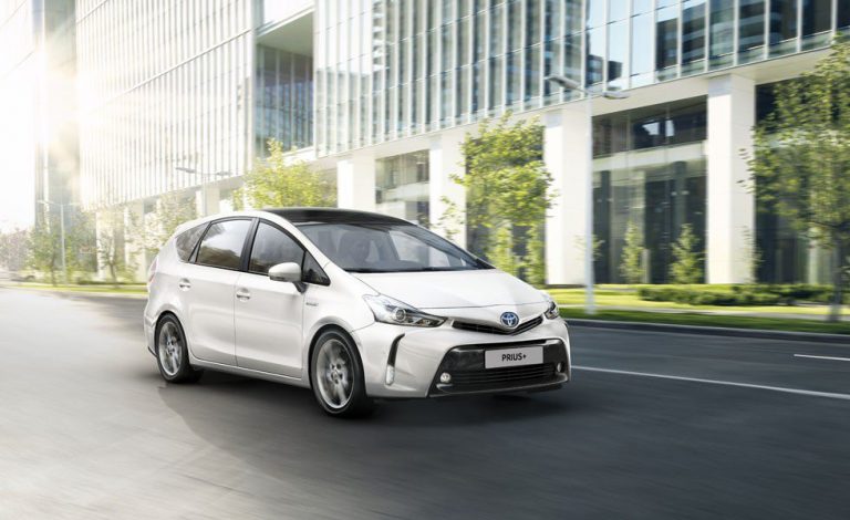Toyota Prius+ 2015. Nueva imagen y equipamiento