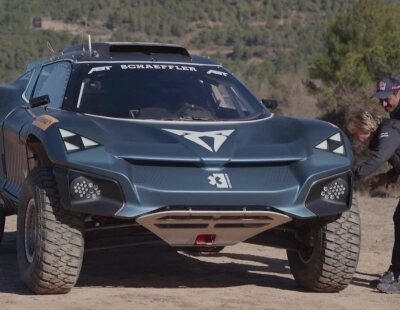La actual piloto de Cupra Jutta Kleinschmidt tendrá a Nasser Al-Attiyah como nuevo compañero