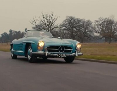 Los expertos de RM Sotheby's sacan a subasta este Mercedes-Benz 300 SL Roadster de Fangio