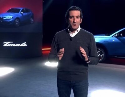 El diseñador Alejandro Mesonero-Romanos nos cuenta los detalles del Alfa Romeo Tonale