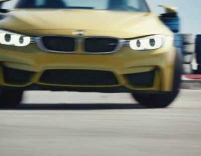 BMW M4, de carreras en un portaaviones