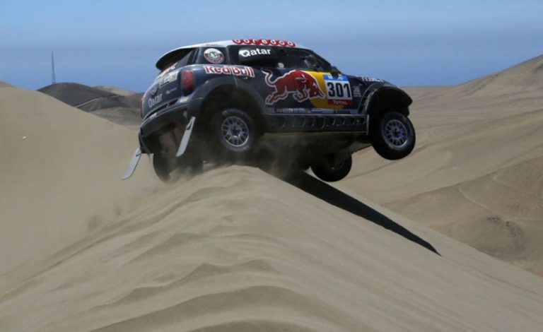 Dakar 2015. Rodrigues da un paso al frente  y Al-Attiyah apuntala su ventaja