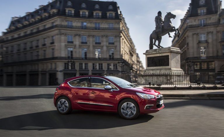 DS4. Con más potencia y más equipamiento