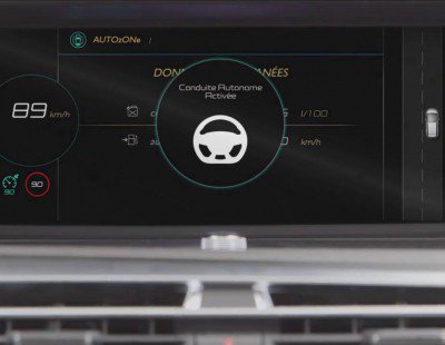 PSA ya prueba la conducción autónoma