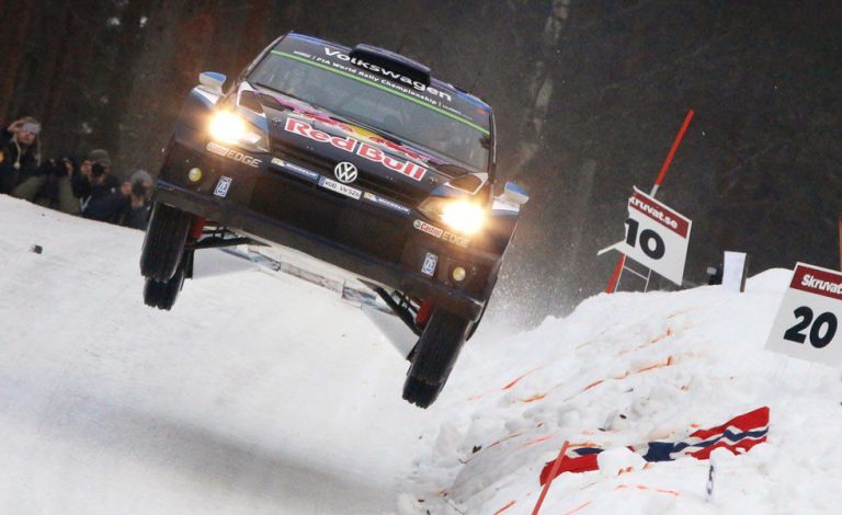 Ogier gana por sólo 6 segundos