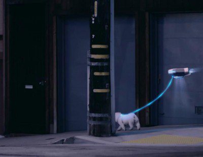Mercedes Benz Regreso al Futuro. The «dogwalker»