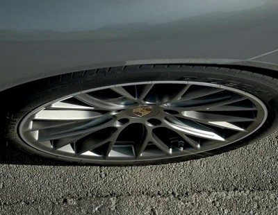 Porsche 911 Carrera, con dirección en las cuatro ruedas