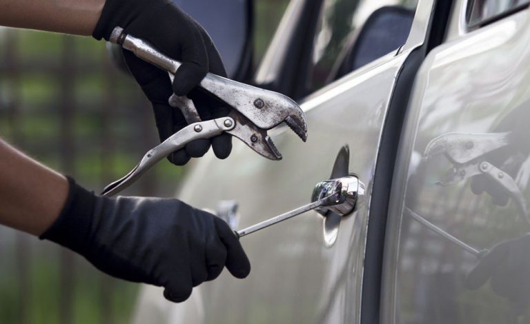 ¿Alguien paga los artículos robados en mi coche? ¿Alguien paga los artículos robados en mi coche?